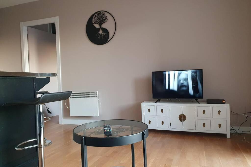 Hendaye: Joli T3, Piscine Et Parking Avec Vue Sur L'Ocean Apartment Exterior photo
